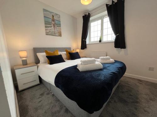 Branston House | Lingfield House - Spacious 3 Bed Home From Home in Burton