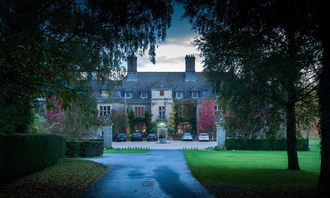 Llyswen Hotel | Llangoed Hall