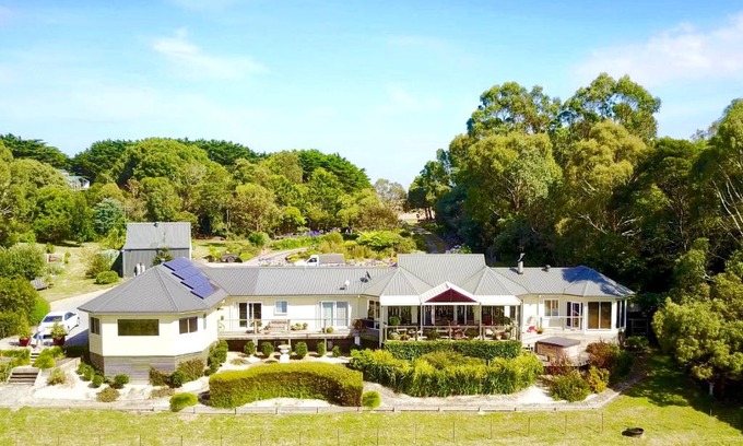 Foster North Bed & Breakfast | Llarrinda Bed & Breakfast