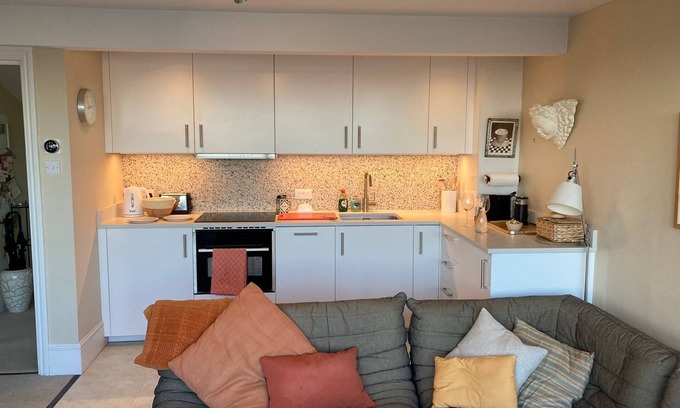 Camden Condo | London Skyline Apartment - Fabulous Views!