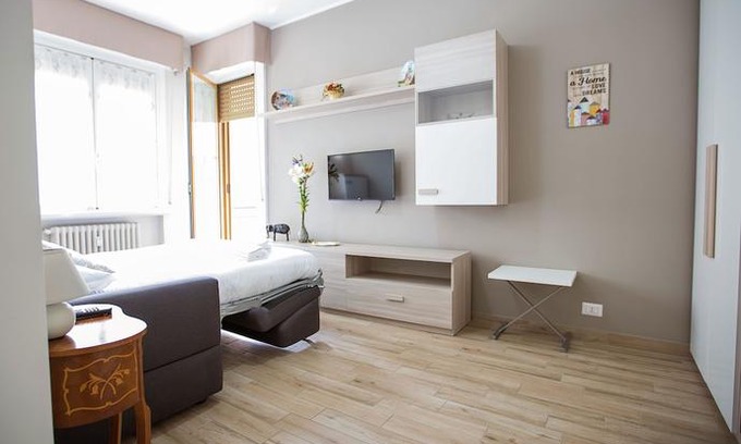 Giambellino Apartment | Lorenteggio Studio Apt