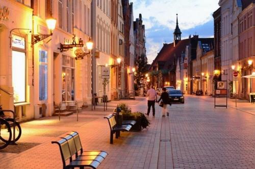 Wismar Apartment | Lotsenlounge im Lotsenhus - ABC238
