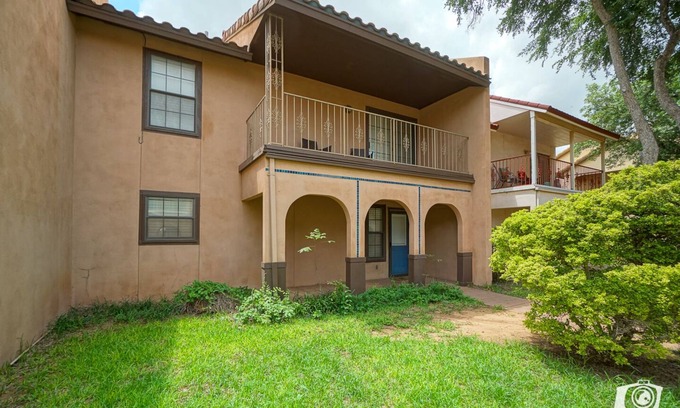 Midland Condo | Lovely 2-BD in a Great Location