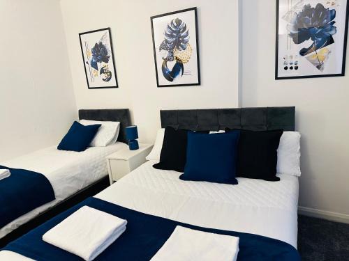 West Thornton Apartment | Lovely 4 Bedroom House with 2 Bathroom, Garden and Private Parking