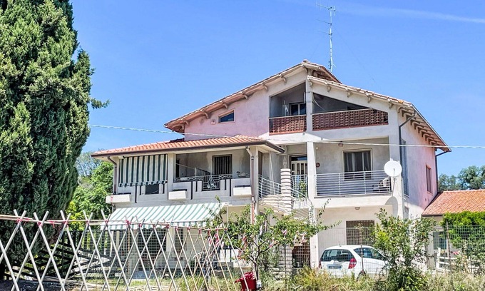 Torino di Sangro Apartment | Lovely apartment for 6 people with A/C, TV, patio and panoramic view
