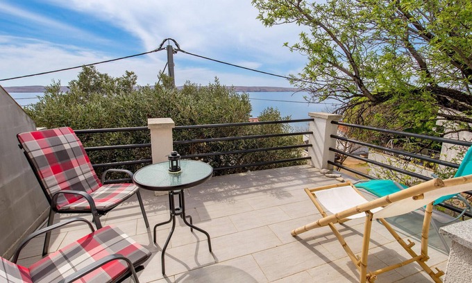 Baric Draga Apartment | Lovely apartment in Baric Draga