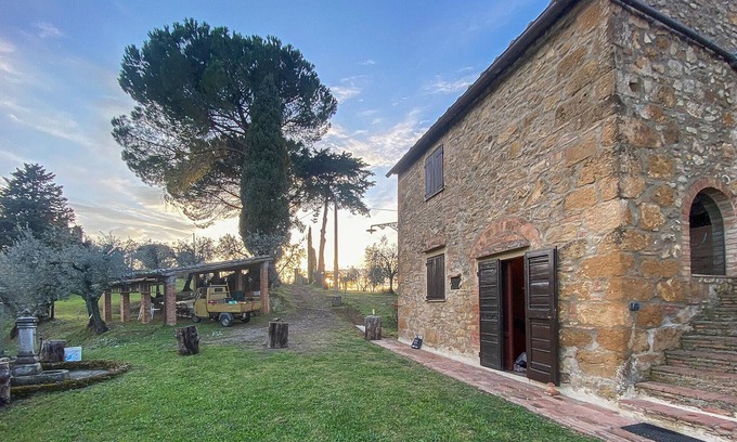 Volterra Apartment | Lovely apartment in Volterra with WiFi