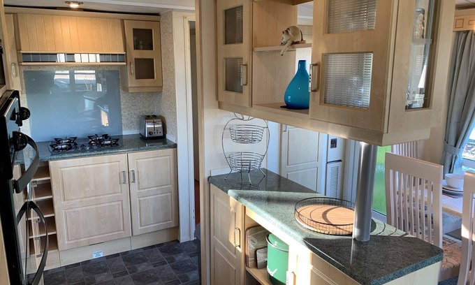Newton Stewart Apartment | Lovely Static Holiday Caravan Near Whithorn