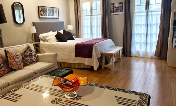 Audubon Condo | Lovely Uptown Cottage Studio | Private Suite