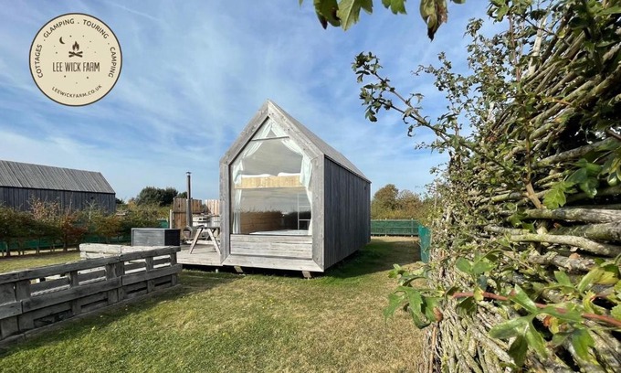Brightlingsea House | Lushna 2 Petite at Lee Wick Farm Cottages & Glamping
