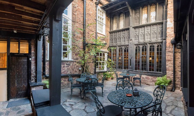 Dunster Hotel | Luttrell Arms Hotel