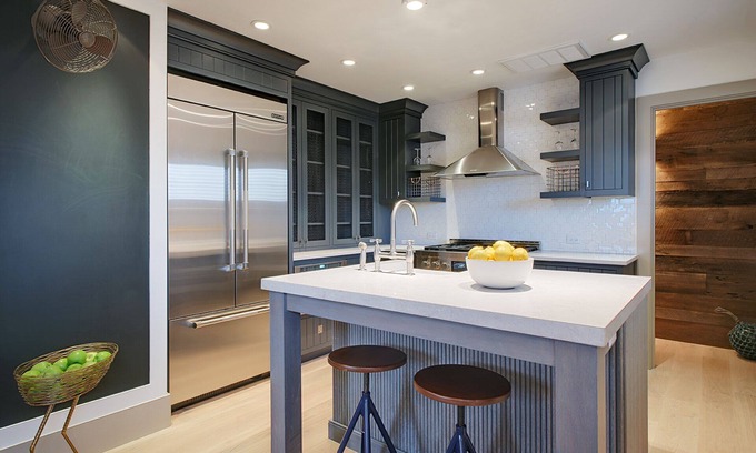 Nantucket Town Cottage | Luxurious Harbor View “Cynthia” cottage. Walk & bike to everything!