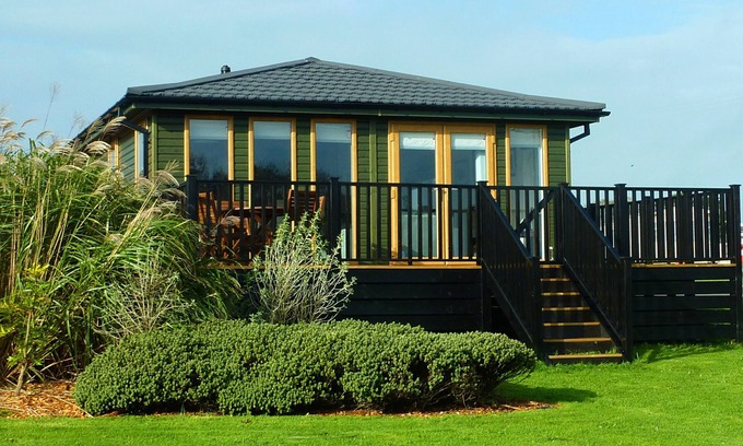Looe Cabin | Luxurious Lodge Near The South West Coastal Path to Looe or Polperro