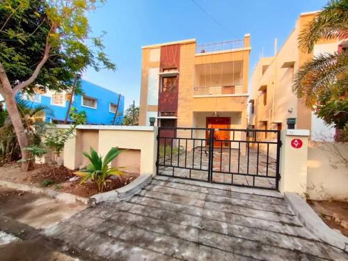 Karimnagar Villa | Luxurious Villa Retreat