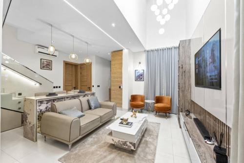 Ebute-Metta Apartment | Luxury 2 Bed