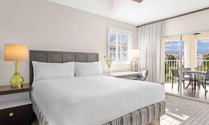 Williamsburg Apartment | Luxury 2BR Retreat in Grande Vista