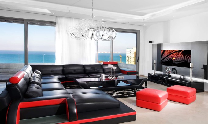 Bat Yam Apartment | Luxury 5-Bedroom Oceanfront Penthouse with Private Pool