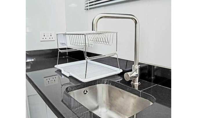 Harare House | Luxury Apartment - In the heart of Avenues!