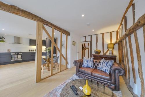 St Albans Apartment | Luxury Character Apartment St Albans By Central Stays Short Lets & Serviced Accommodation With Free Parking