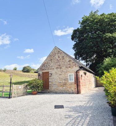 Belper House | Luxury Detached Peak District Stone Barn - Dog Friendly