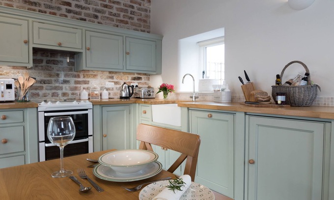 Brandesburton Cottage | Luxury holiday cottage near to historic Beverley, Wolds & Yorkshire coast