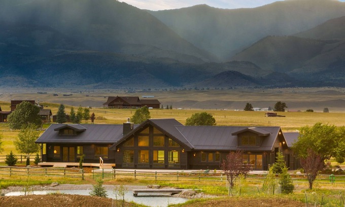 Livingston House | Luxury Oasis Near Yellowstone, Spacious 4-Bedroom Home, pond, Guest House