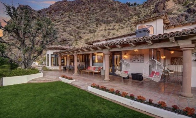 Araby Cove House | Luxury Palm Springs Villa with Pool, BBQ & Viewsn- City id 4468 - TOT 7651