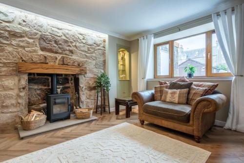Nairn House | Mabels Cottage by the beach