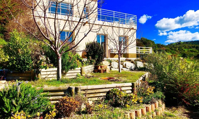 Alata Apartment | Magnificent T2 on the ground floor with pool in Alata in southern Corsica