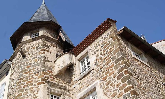 Le Puy-en-Velay Bed & Breakfast | Maison au Loup - Superbe ancien hotel particulier du XVIe siècle au cœur de la vieille ville du Puy