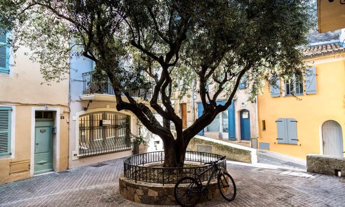 Old Town Villa | Maison de l'Ormeau