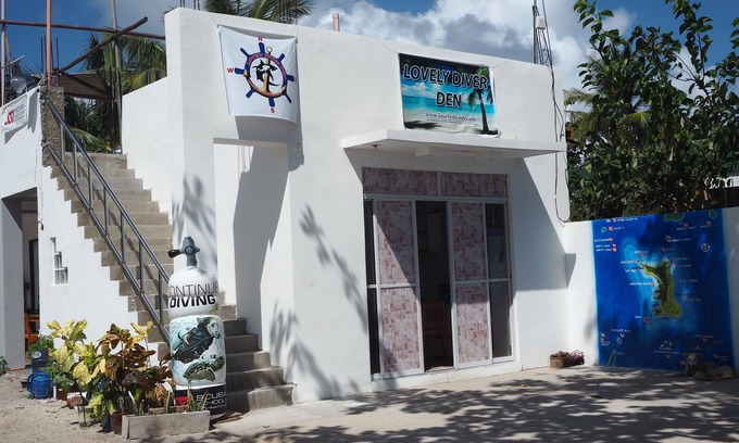 Daanbantayan House | Malapascua East Garden