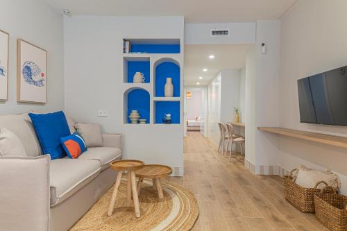 La Malva-rosa Apartment | Malvarrosa Beach Stay!