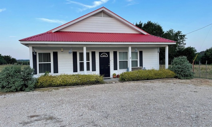 Valley Mills House | Mama’s House