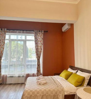 Almaty Apartment | Mandarin Love
