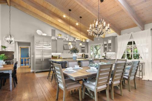 Modesto House | @ Marbella Lane - Alpaca Farm House Pool