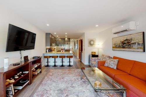 South Rehoboth Apartment | Mariners Court - 4 Laurel St Unit 219