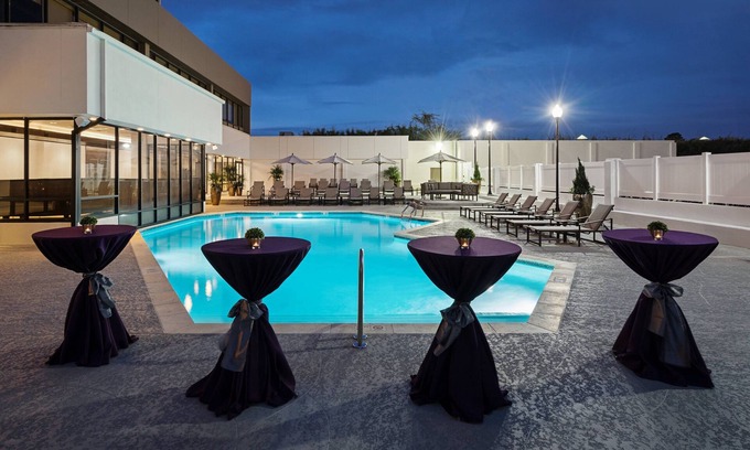 Mid City South Hotel | Marriott Baton Rouge