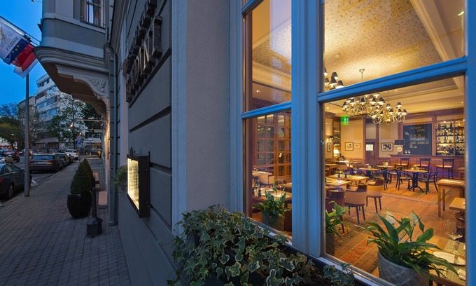 Old Town Hotel | Marrol's Boutique Hotel