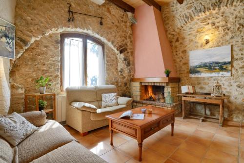 Torroella de Montgri House | Mas Ramades