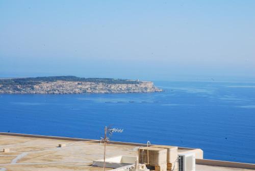 Mellieħa Heights Apartment | Meditation Sessions Studios