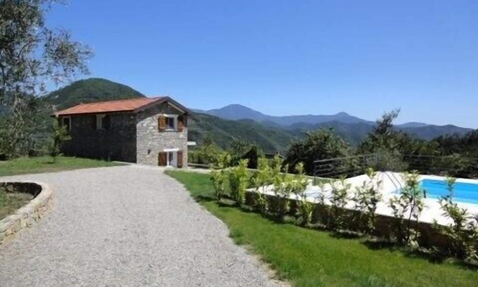 Pigna Villa | Mediterranean holidays