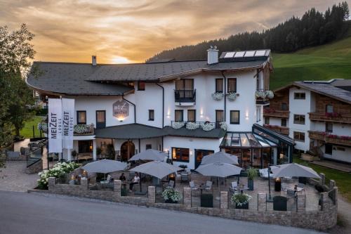 Filzmoos Hotel | meiZeit Lodge