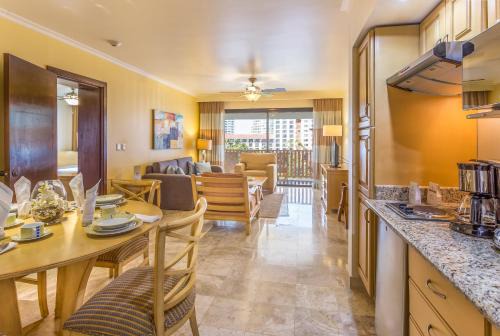 Marina Vallarta Resort | Meliá Puerto Vallarta – All Inclusive