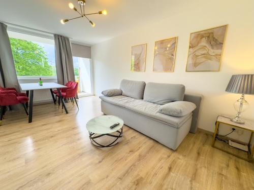 Mittelfeld Apartment | Messe-Apartment für 5 Gäste mit Balkon und Lift
