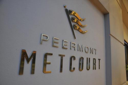 O.R. Tambo Hotel | Metcourt at Emperors Palace