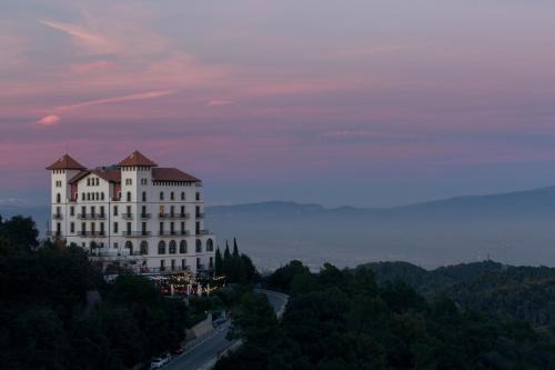Sarria-Sant Gervasi Hotel | METT Barcelona GL - A Leading Hotel of the World