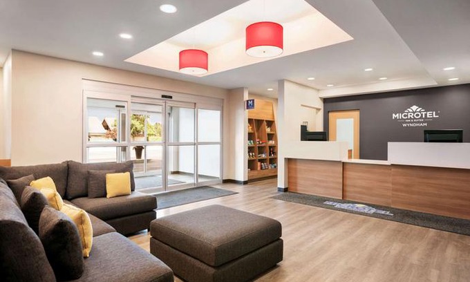 Val-d'Or Hotel | Microtel Inn & Suites by Wyndham Val-d Or