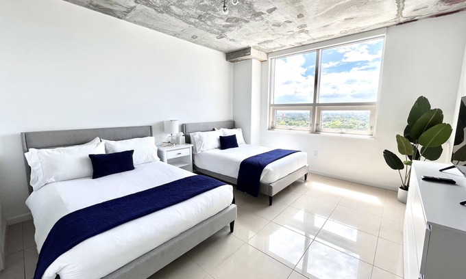 Midtown Condo | Midtown Miami/Wynwood 1 BR Condo w/FREE PARKING & VIEWS!