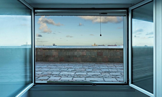 San Cristobal Apartment | Modern Apartment “La Ventana de San Cristóbal” on the Sea with Wi-Fi